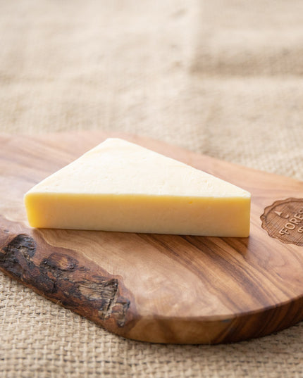 Farmhouse Mature Cheddar