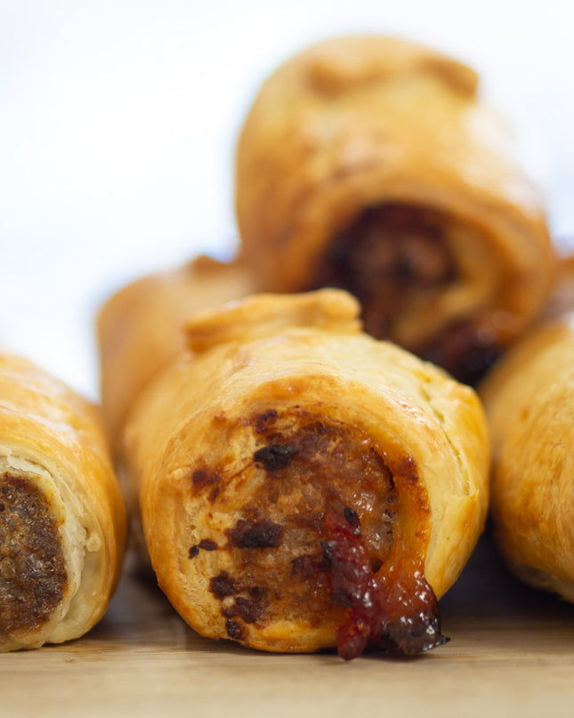 Sausage Roll with Spicy Tomato Chutney