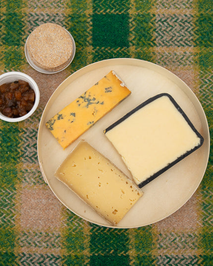 Cheese Board for 2 with crackers and chutney