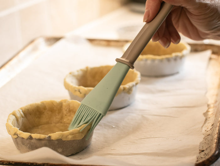 <h1>FROM OUR KITCHEN TO YOUR TABLE</h1>